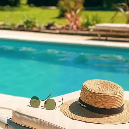 Bed & Breakfast Mas Parenthese - Et Table D'hotes Loze