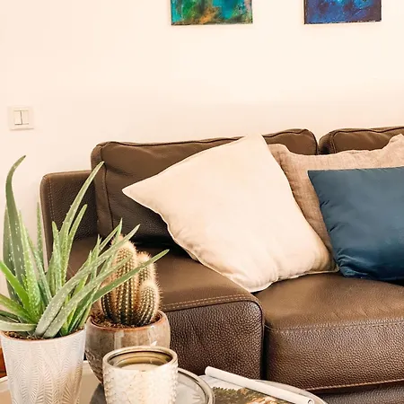 Mas Parenthese - Et Table D'hotes Bed & Breakfast